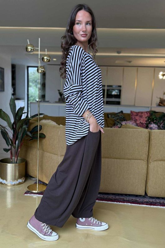 Made in Italy Perfect Breton V Long Sleeve Top Dark Brown - ** 